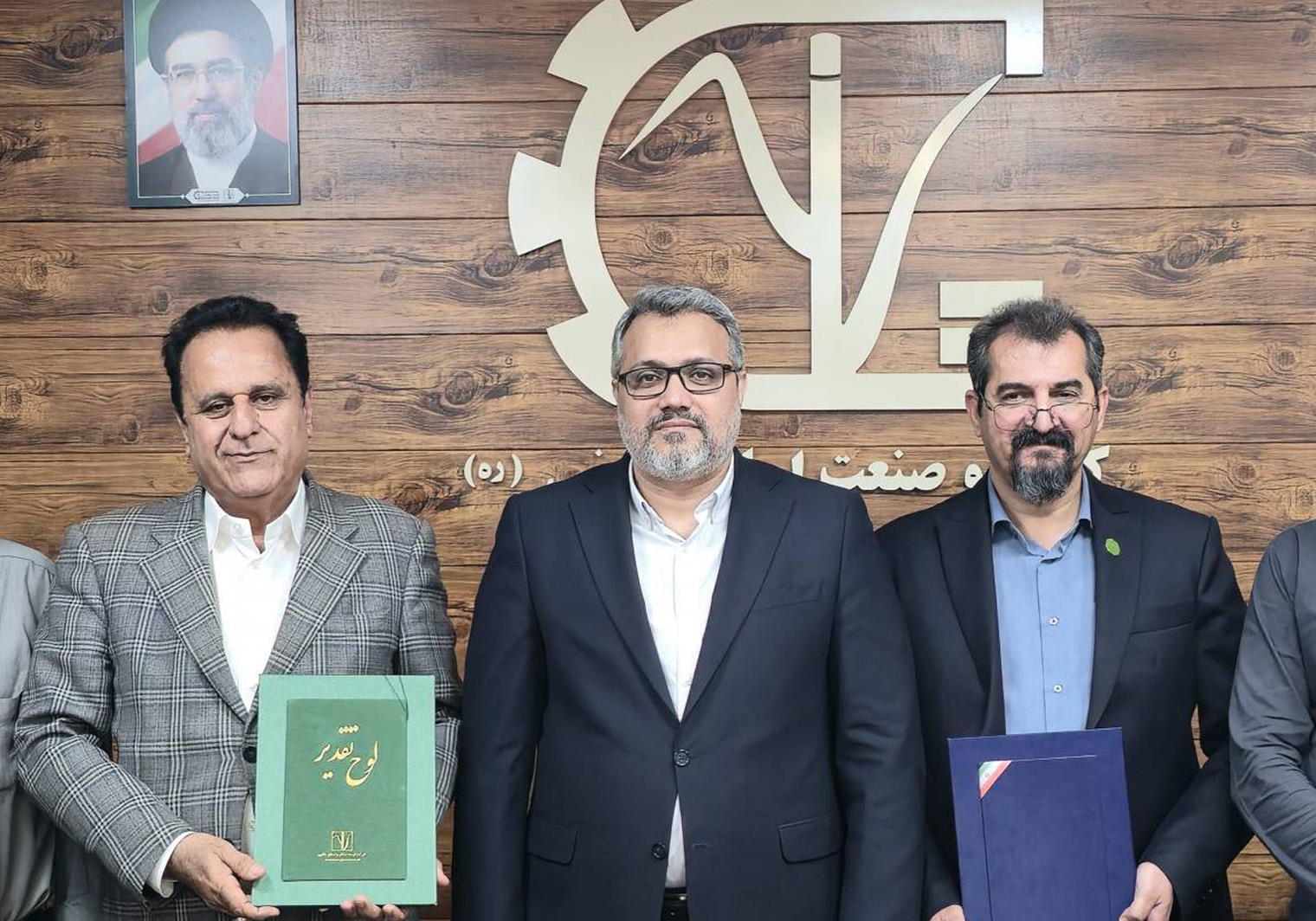 با حضور مدیرعامل شرکت توسعه نیشکر و صنایع جانبی آن؛