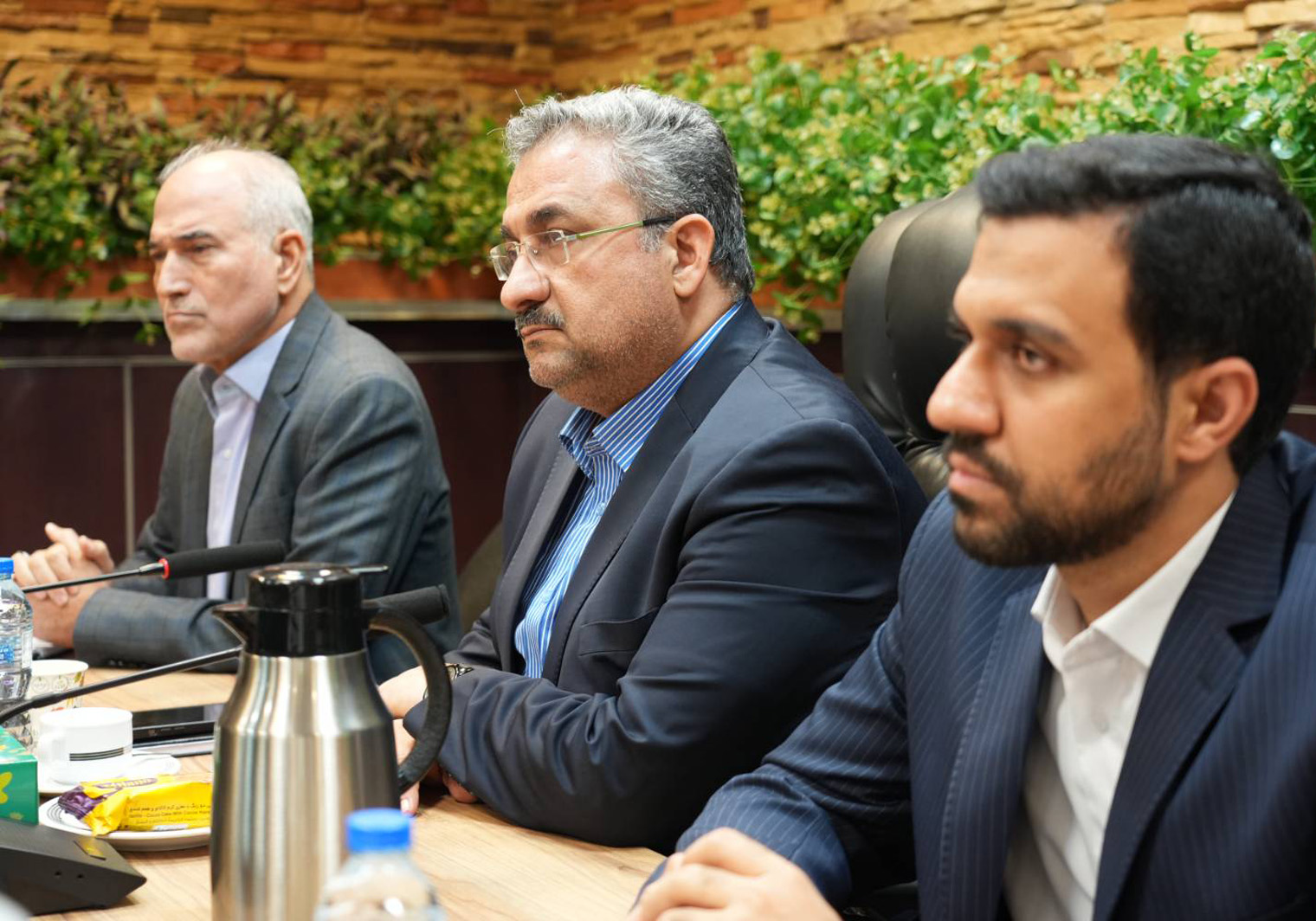مدیرعامل توسعه نیشکر در نشست با نمایندگان کارگری: